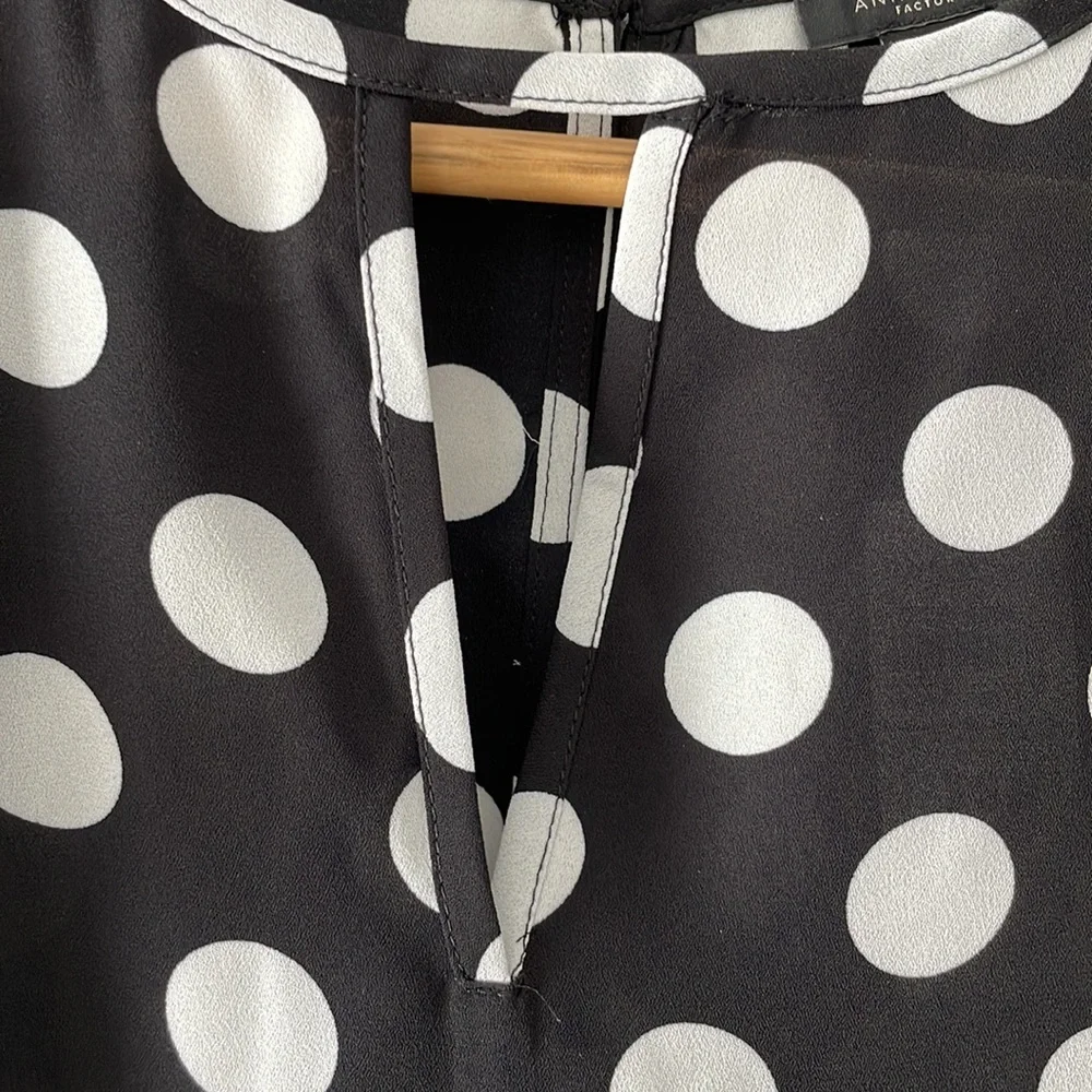 NWT Ann Taylor Factory Blouse - Picture 5 of 6
